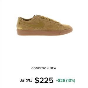 SOLD Supreme x Nike SB Blazer Low